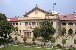 यूपी में अपार्टमेंट सोसाइटियों के अनिश्चितकालीन कार्यकाल पर हाई कोर्ट सख्त, सरकार से मांगा जवाब