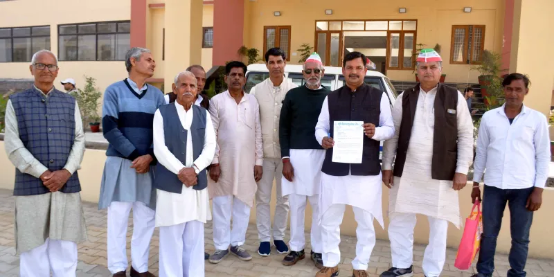 शामली: भारत-अमेरिका ट्रेड डील से कृषि व दुग्ध उत्पादों को बाहर रखने की किसानों की मांग