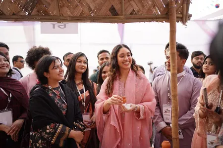 कट्टरपंथियों को चुनौती! खालिदा जिया की पोती बोलीं, 'बिना महिलाओं के गवर्नेंस में सुधार असंभव'