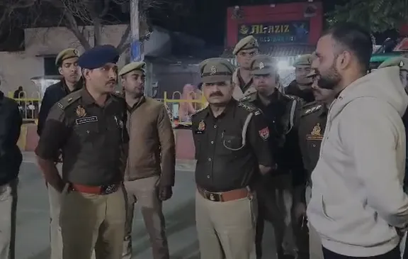 मुजफ्फरनगर में शिवचौक से मीनाक्षी चौक तक चला अतिक्रमण हटाओ अभियान, अवैध पार्किंग पर सख्ती