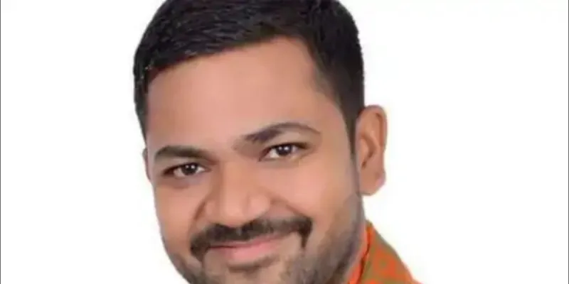 मुरादाबाद में बैंक चुनाव के नाम पर दबंगई: नामांकन रोकने के लिए ग्राम प्रधान का अपहरण, बीजेपी नेता समेत 6 पर FIR