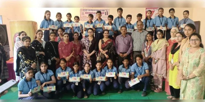 मुजफ्फरनगर के शाहपुर में विशाल निःशुल्क मेडिकल कैंप में स्वास्थ्य परामर्श