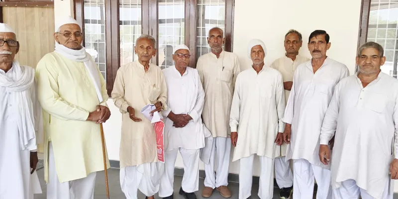 भैंसवाल इंटर कॉलेज प्रकरण: पूर्व प्रबंधक ने डीआईओएस कार्यालय पर लगाए गंभीर आरोप, डीएम से जांच की मांग