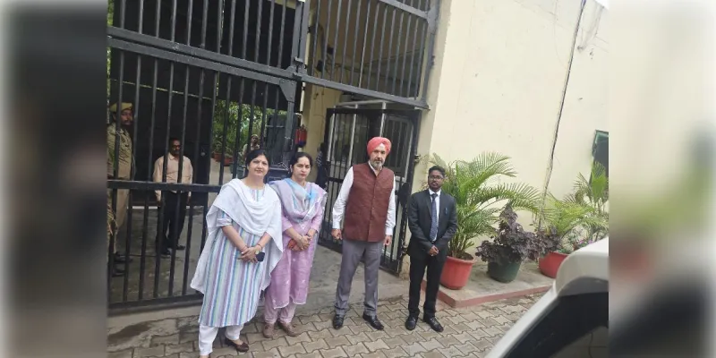 शामली: जनपद न्यायाधीश ने राजकीय सम्प्रेक्षण गृह मेरठ का किया औचक निरीक्षण, किशोरों से किया संवाद 