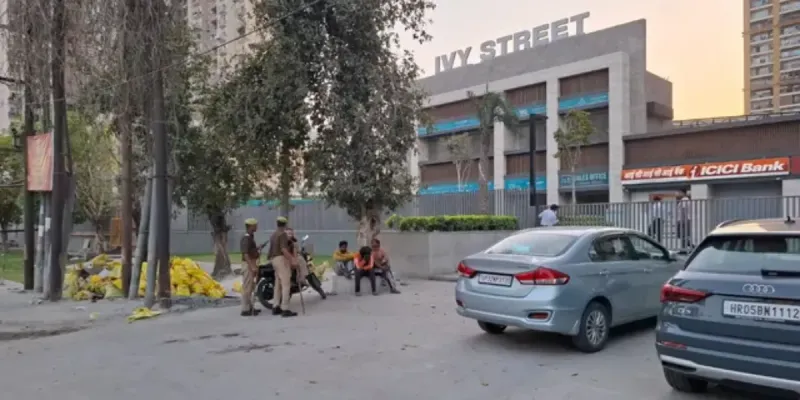 नोएडा में अवैध संबंधों के विवाद में युवक की गोली मारकर हत्या, महिला और उसके भाइयों से हुआ था विवाद