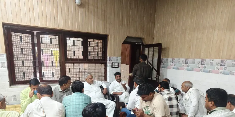 नसीरपुर प्रकरण: सांसद हरेंद्र मलिक पहुंचे दोनों परिवारों के बीच, भाईचारा बनाए रखने की अपील