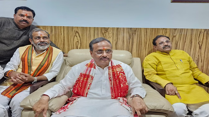 आतंकवाद कालिया नाग की तरह अत्याचार का प्रतीक, पाकिस्तान सीले बम की दुकान- दिनेश शर्मा