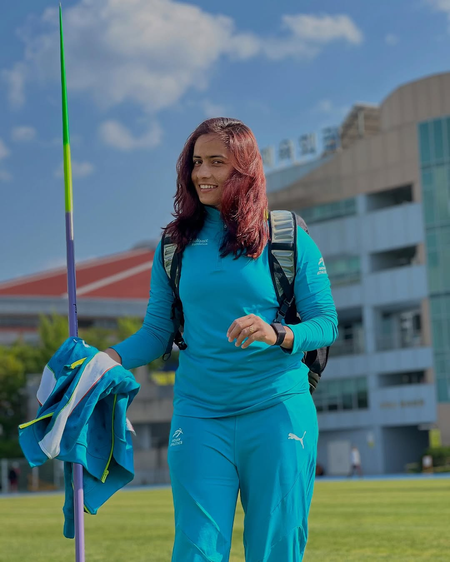 अन्नू रानी: क्रिकेट मैच में भाई ने पहचानी थी क्षमता, खेतों में सीखी जैवलिन थ्रो की कला