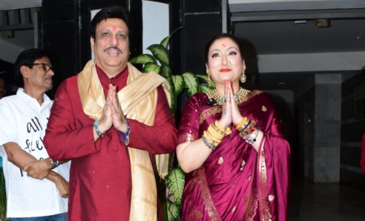 सुनीता आहूजा संग मीडिया के सामने आए गोविंदा, तलाक की अफवाहों पर साधी चुप्पी