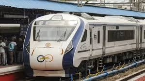 मेरठ से वाराणसी तक वंदेभारत ट्रेन: जानें समय सारणी और किराया