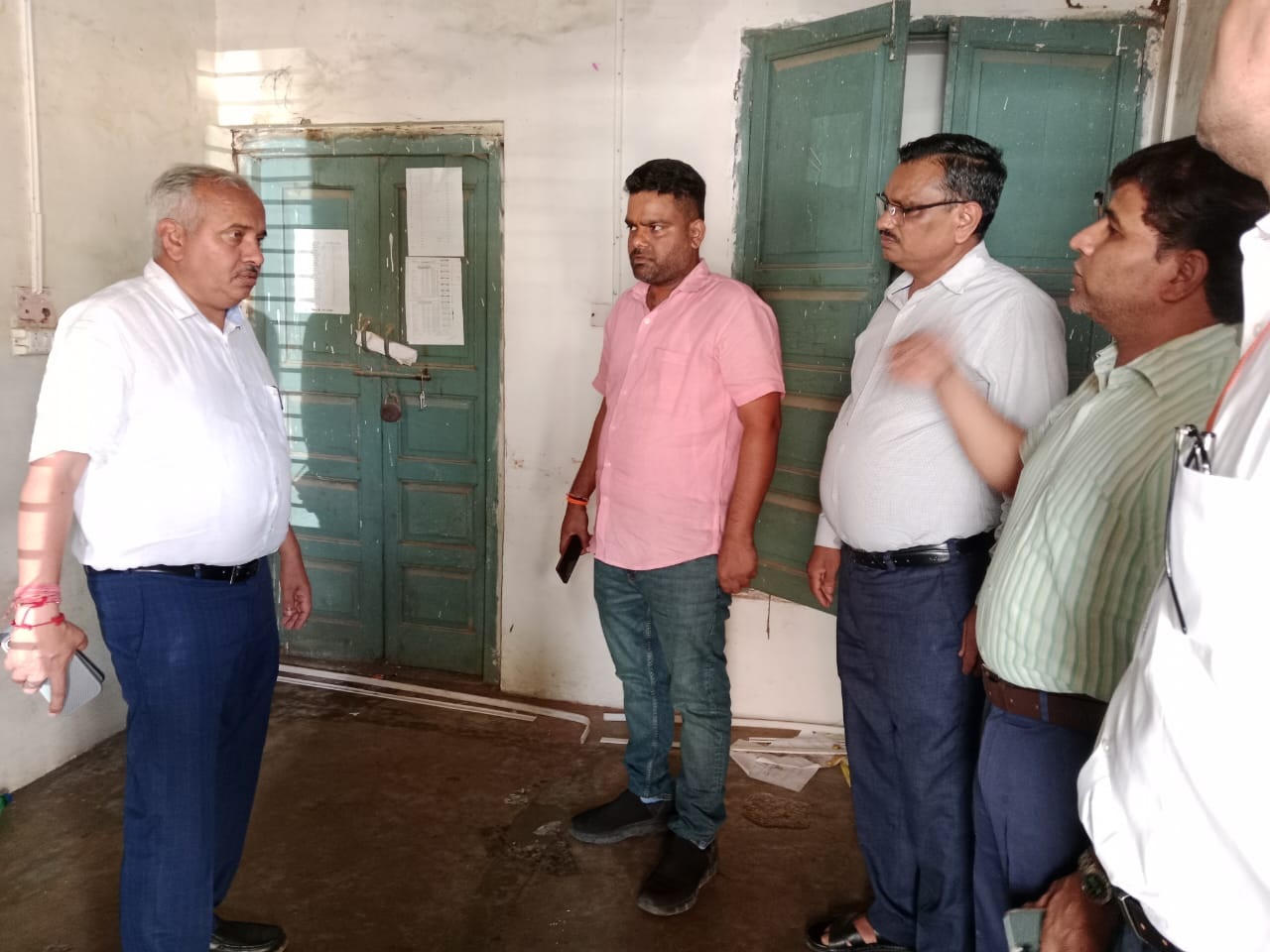 मुजफ्फरनगर में रामराज गन्ना समिति के सचिव पर भ्रष्टाचार और अवैध उगाही के आरोप, जांच में जुटी लखनऊ टीम