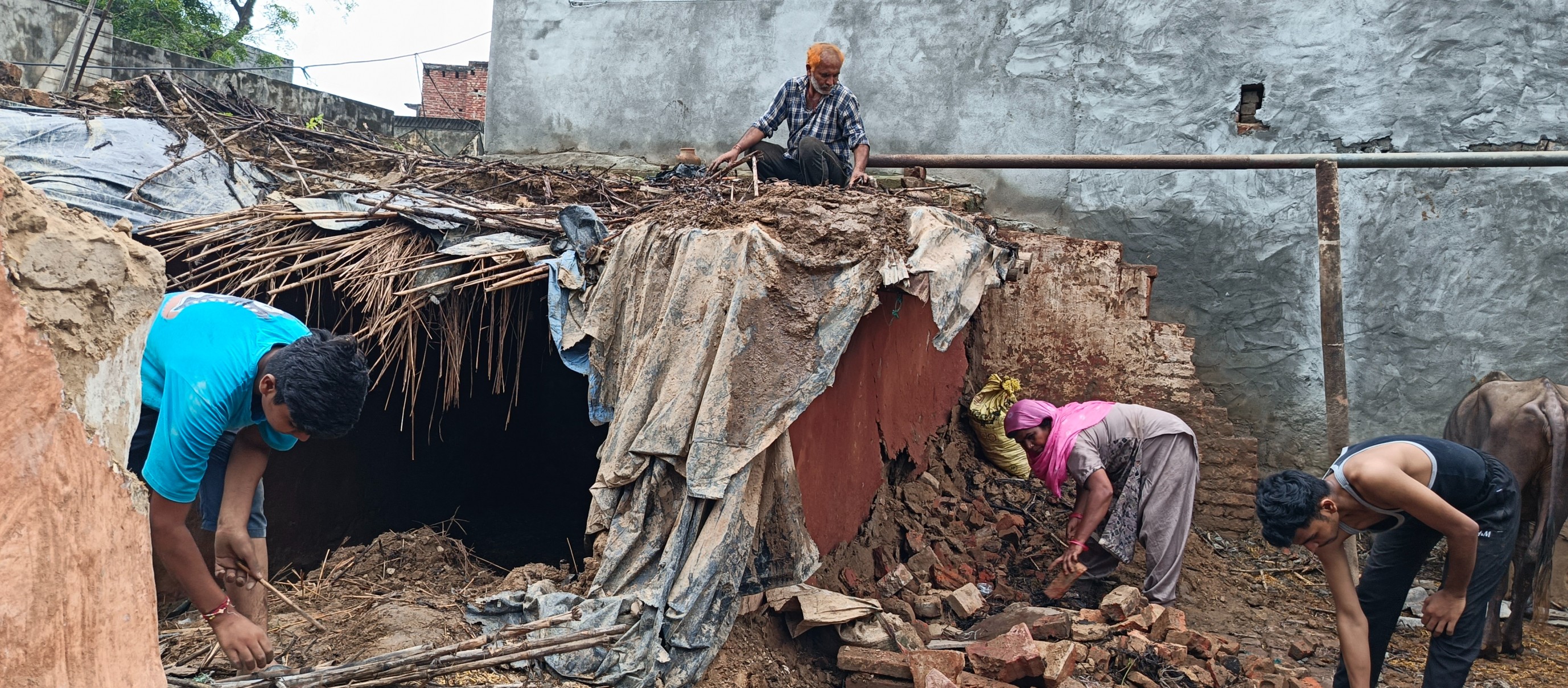  मूसलाधार बारिश से मुजफ्फरनगर में तबाही, कच्चे मकान ढहे, भाकियू ने प्रशासन को दी चेतावनी