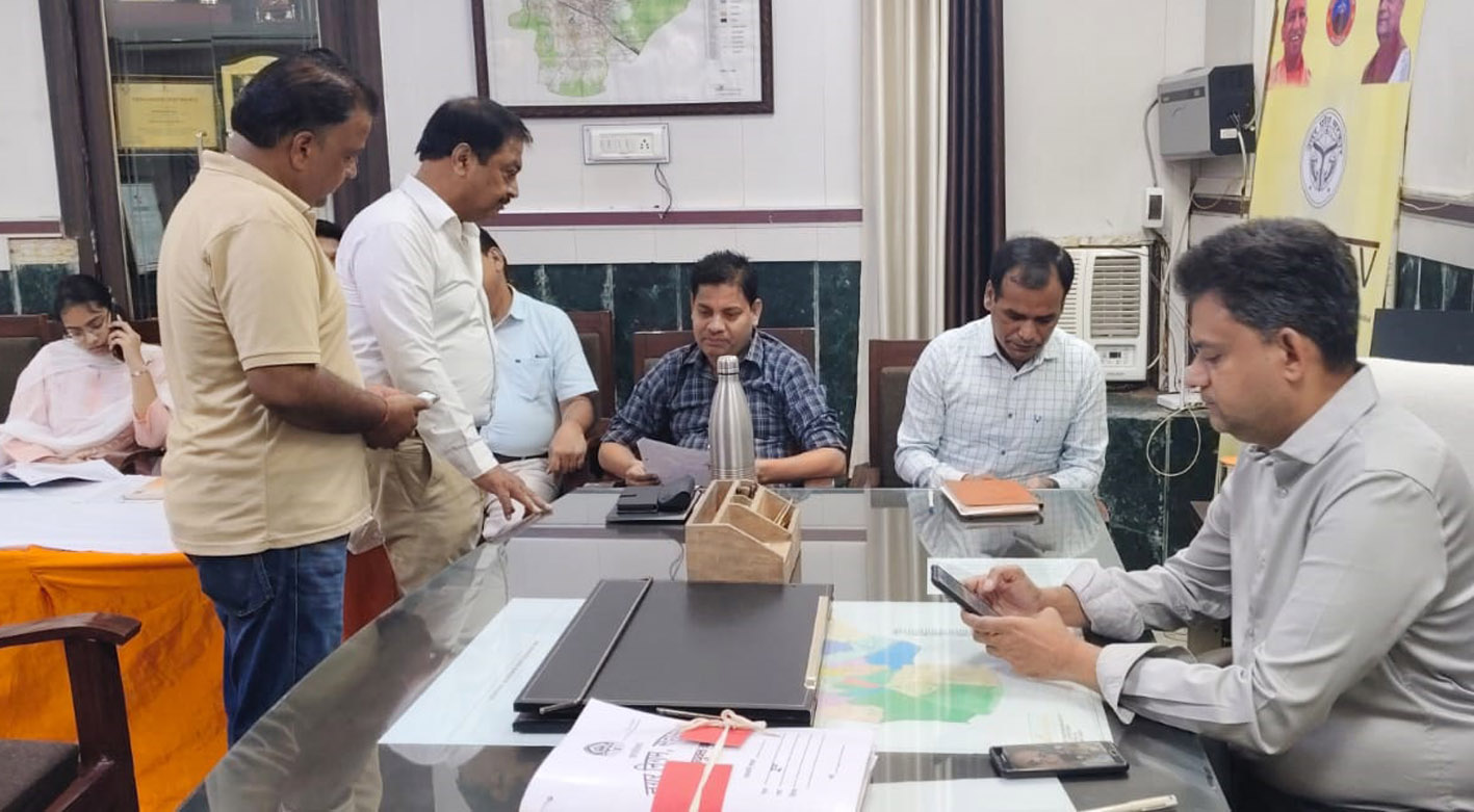 सहारनपुर जनसुनवाई: सफाई, अतिक्रमण और स्ट्रीट लाइट की 7 शिकायतें, 2 का मौके पर निस्तारण