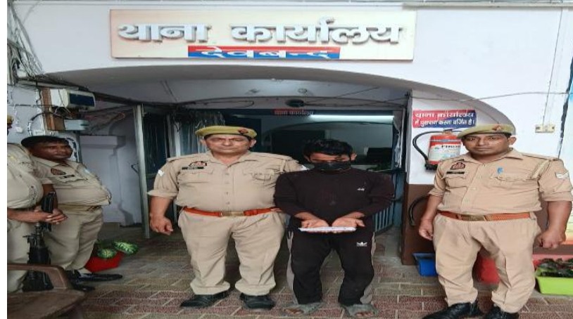 देवबंद पुलिस ने अवैध चाकू के साथ अभियुक्त उस्मान को किया गिरफ्तार 