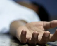 आगरा में निलंबित सिपाही का शव फुट ओवर ब्रिज पर मिला, आत्महत्या की आशंका
