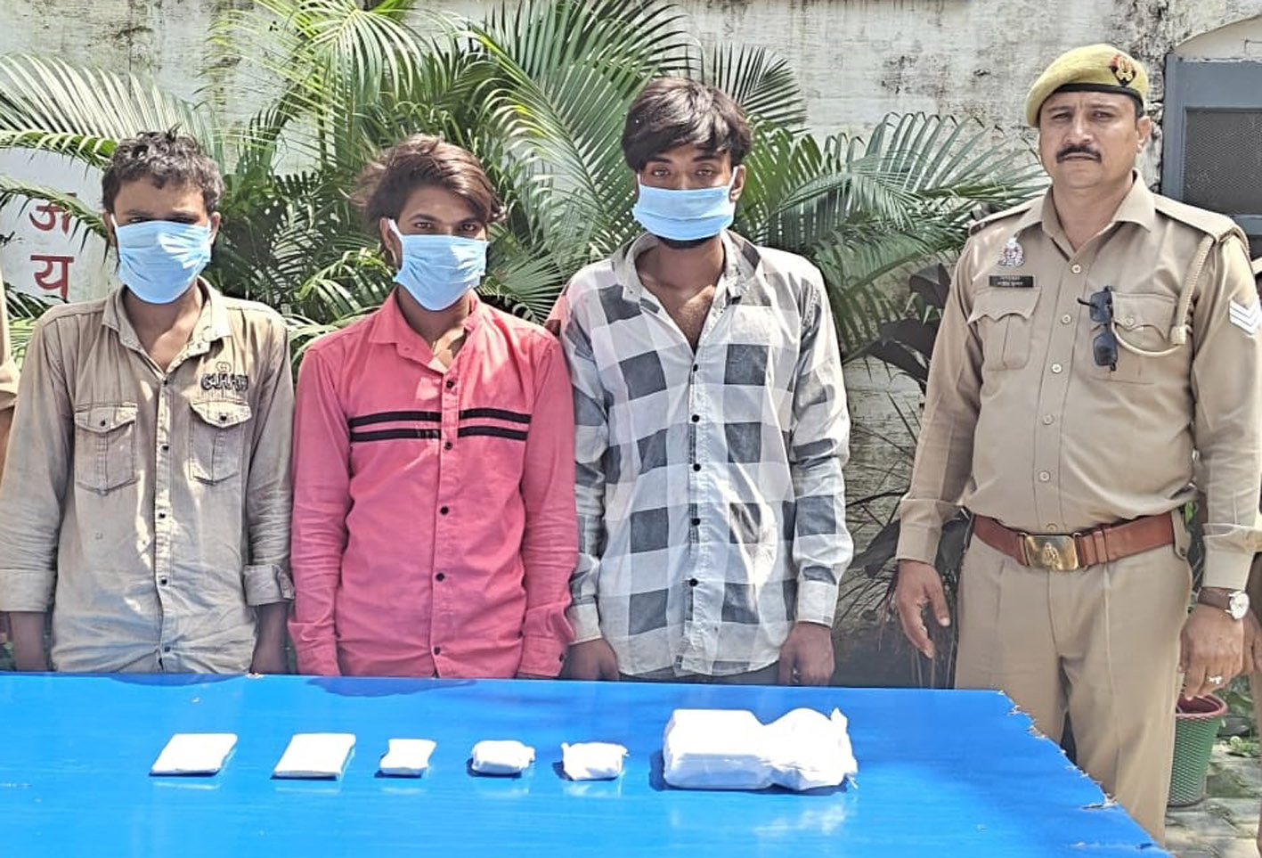 सहारनपुर: चिलकाना पुलिस ने चोरी का खुलासा कर तीन आरोपी किए गिरफ्तार, सामान बरामद