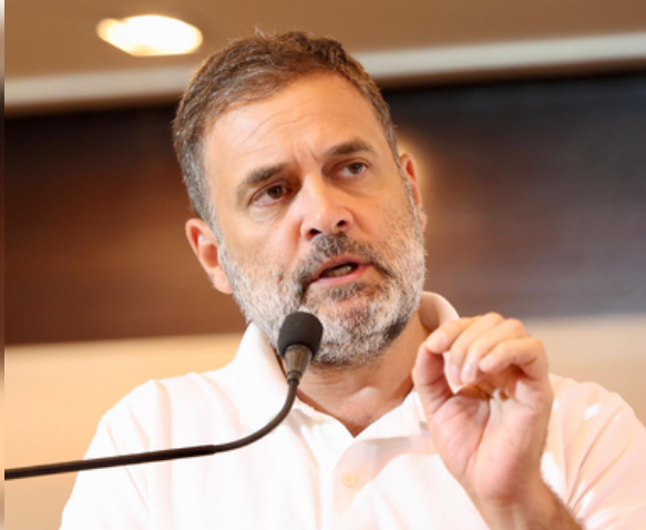 मराठवाड़ा में बाढ़ से तबाही पर राहुल गांधी ने जताया दुख, सरकार से राहत कार्य तेज करने की अपील