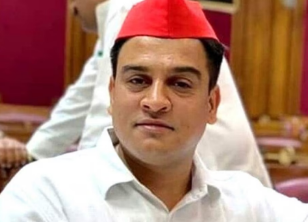 गैंगस्टर केस में पूर्व विधायक इरफान सोलंकी की पेशी, महाराजगंज जेल से लाया गया कानपुर कोर्ट 