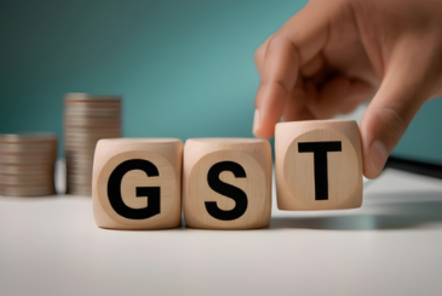 GST 2.0 लागू: जानिए किन चीज़ों पर टैक्स हटा, कहां अब भी है महंगाई