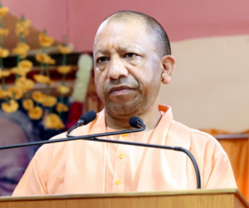 कर्ता के प्रति कृतज्ञता का भाव सनातन का पहला संस्कार -  योगी 