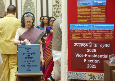 विपक्ष में क्रॉस वोटिंग पर भाजपा का दावा, कांग्रेस सांसद ने कहा- यह चिंतन का विषय है