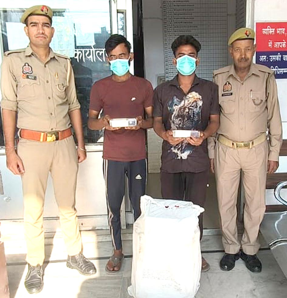 सहारनपुर पुलिस ने मंदिर में हुई चोरी का किया खुलासा, दो चोर गिरफ्तार