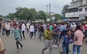 Maharashtra के अहिल्यानगर में बवाल! I Love Mohammed रंगोली पर हुआ हंगामा