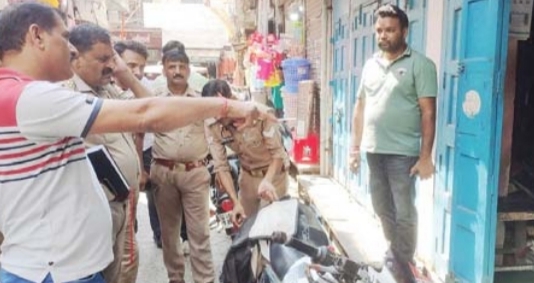 बिजनौर : बर्तन कारोबारी की दुकान से 2 करोड़ की चोरी, दीवार में सेंध लगाकर दिया वारदात को अंजाम