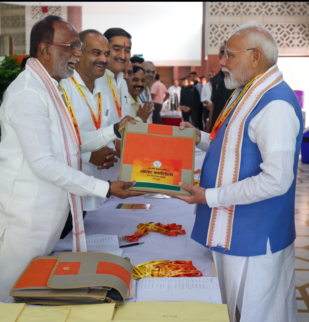 भाजपा सांसद कार्यशाला में शामिल हुए प्रधानमंत्री मोदी, जीएसटी और उपराष्ट्रपति चुनाव पर हुई चर्चा