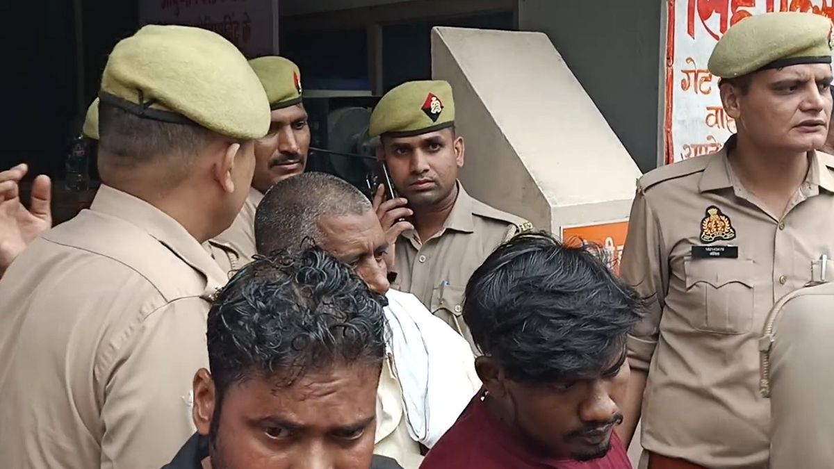 पुलिसकर्मी ने की आत्महत्या! दीप्ति नामक लड़की पर ब्लैकमेलिंग का आरोप, परिजनों में मातम