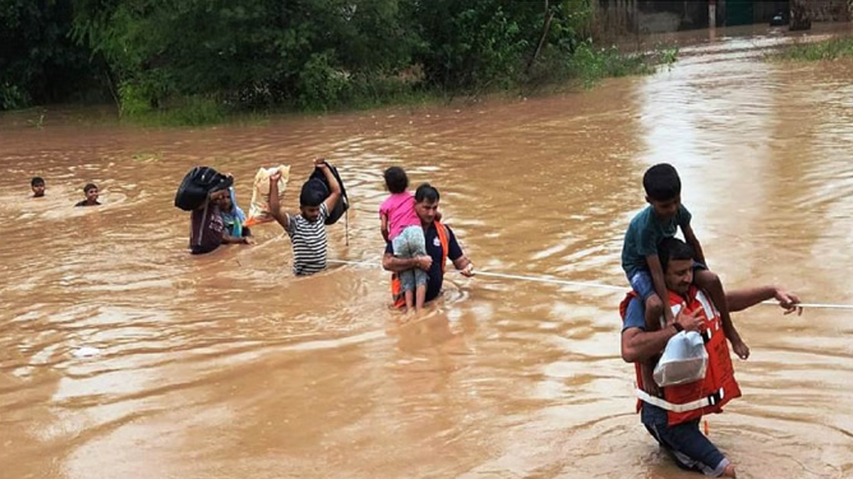 बाढ़ की मार! हरियाणा के नेशनल हाईवे और गांव जलमग्न, बचाव अभियान जारी- Haryana Flood