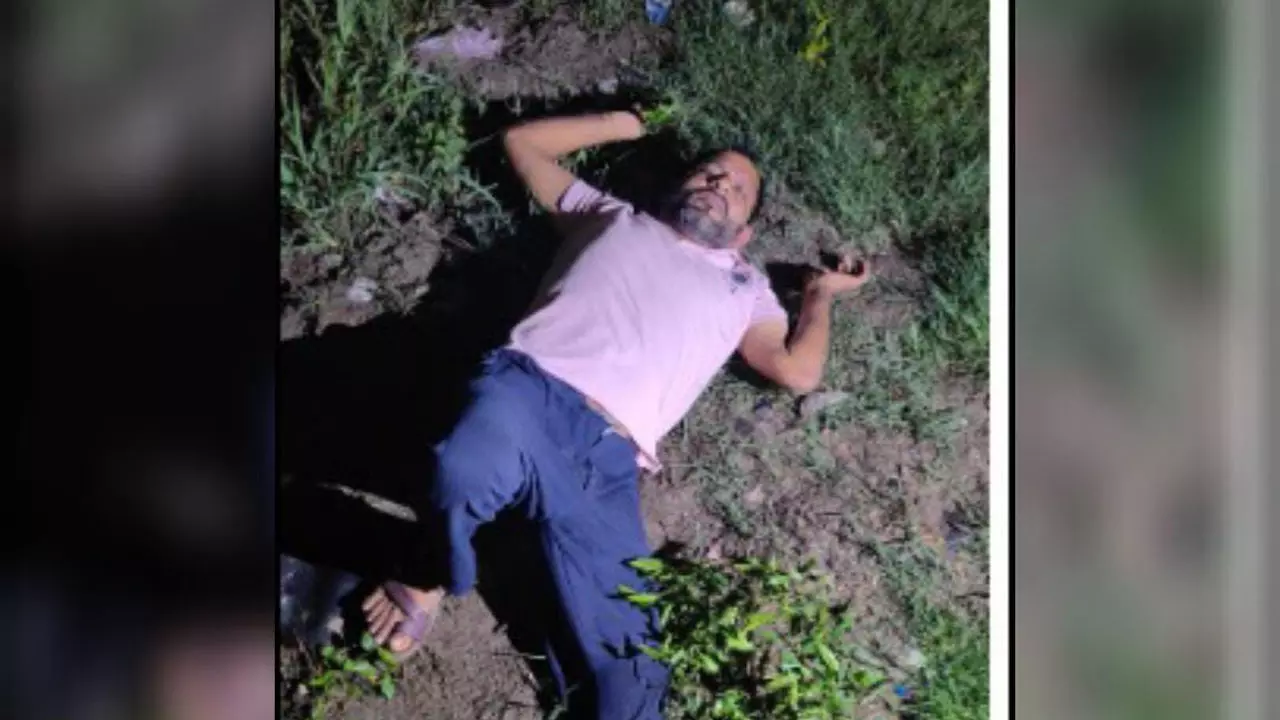 मेरठ में पुलिस मुठभेड़ में गोकशी का वांछित बदमाश घायल, 19 मुकदमों में था फरार