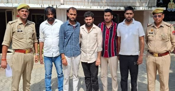 मेरठ में देर रात छापेमारी में पांच वांछित अपराधी गिरफ्तार, परतापुर पुलिस की बड़ी कामयाबी