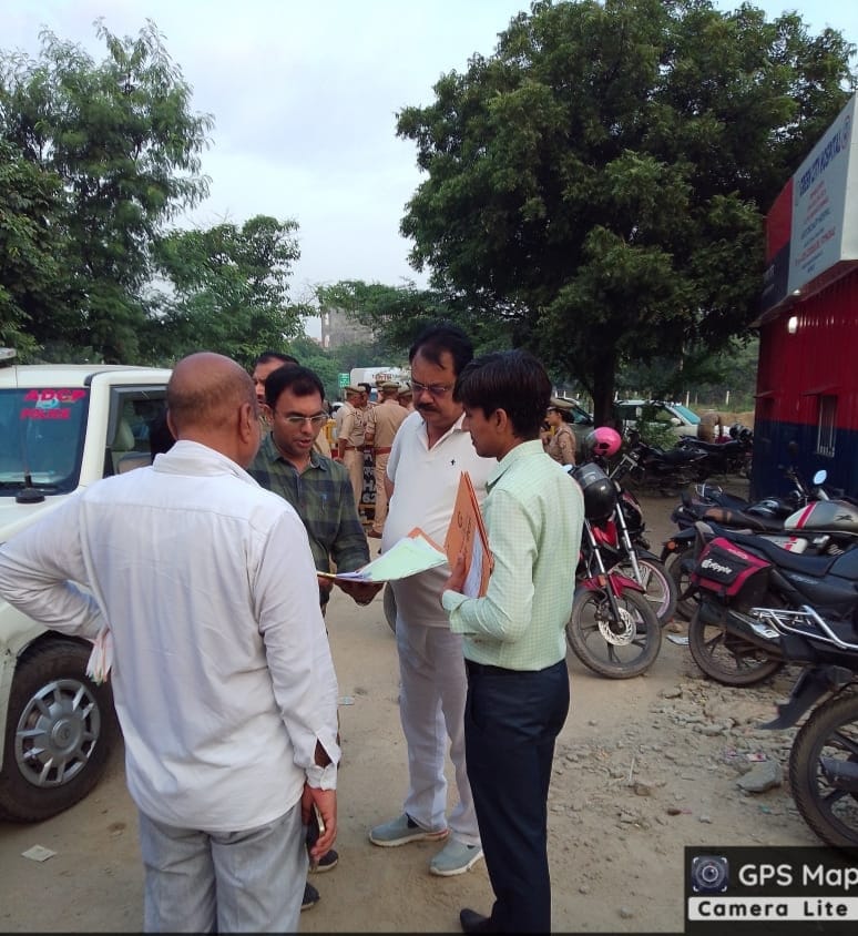 ग्रेटर नोएडा में किसानों को मिली राहत, प्राधिकरण ने करोड़ों की जमीन से हटाया अवैध अतिक्रमण
