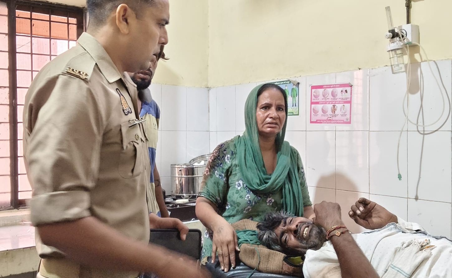 मुज़फ्फरनगर में गंग नहर पटरी पर कार-बाइक की भिड़ंत, दामाद और सास गंभीर रूप से घायल