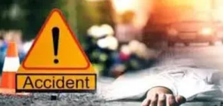 नोएडा में अलग-अलग सड़क हादसों में दो लोगों की मौत, आरोपी वाहन चालक फरार
