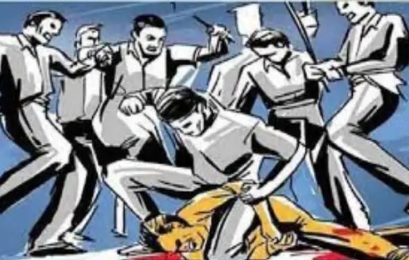 ग्रेटर नोएडा में शराब पार्टी के बाद दो पक्षों में खूनी संघर्ष, चाकू लगने से युवक की मौत