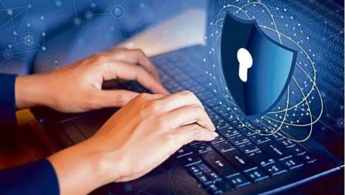 नोएडा में साइबर ठगी: महिला और बुजुर्ग समेत 3 लोगों से 84 लाख की ठगी, पुलिस जांच में जुटी