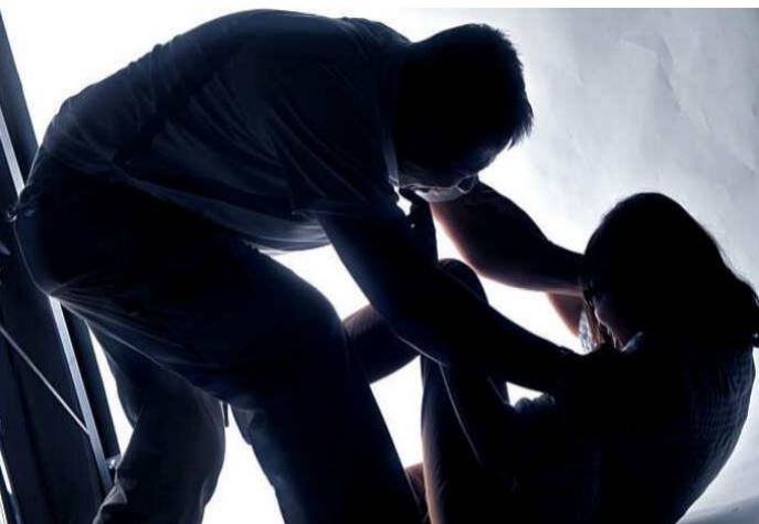 नोएडा जेवर में युवती के साथ छेड़खानी और जान से मारने की धमकी, पुलिस जांच में जुटी
