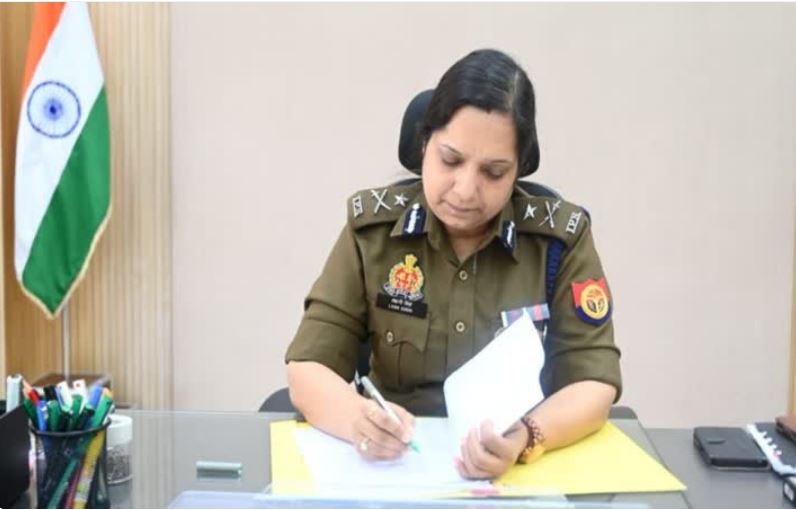 नोएडा: पुलिस आयुक्त लक्ष्मी सिंह ने किए 5 अधिकारियों के तबादले, जल्द हो सकते हैं थाना प्रभारियों में बदलाव