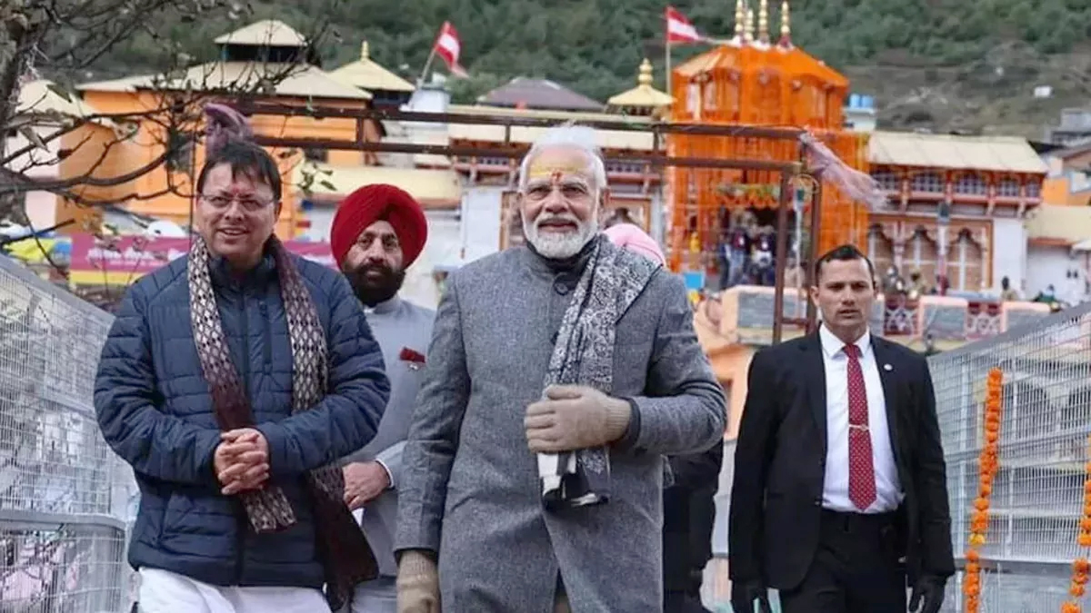 रात 1 बजे संसदीय क्षेत्र के दौरे पर निकले प्रधानमंत्री मोदी, CM धामी ने सुनाई अनकही ‘माय मोदी स्टोरी’