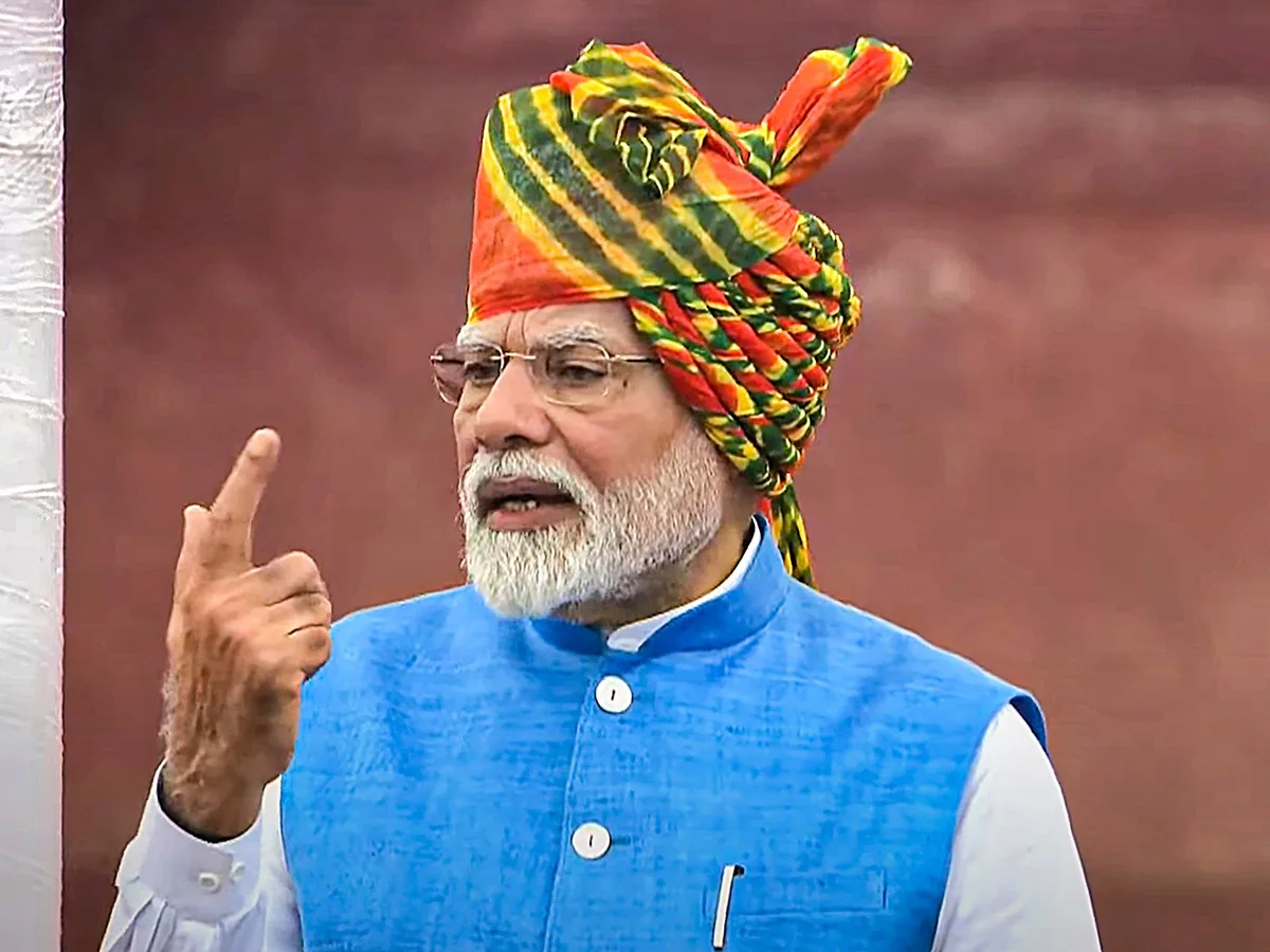जन्मदिन 17 सितंबर पर विशेष- राष्ट्र नायक नरेंद्र मोदी