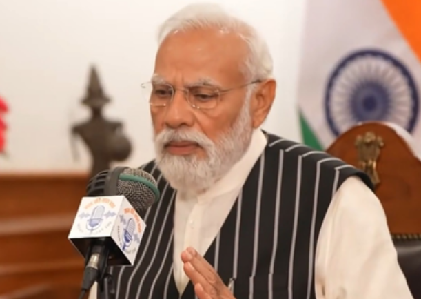 'मन की बात' : पीएम मोदी ने 2 अक्टूबर को खादी प्रोडक्ट खरीदने और 'वोकल फॉर लोकल' को बढ़ावा देने का आह्वान किया 
