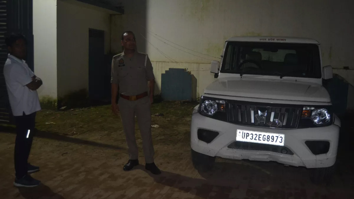 संभल में SIB की बड़ी कार्रवाई: कोल्ड स्टोर से मिला मेंथा क्रिस्टल, कारोबारियों में मची खलब