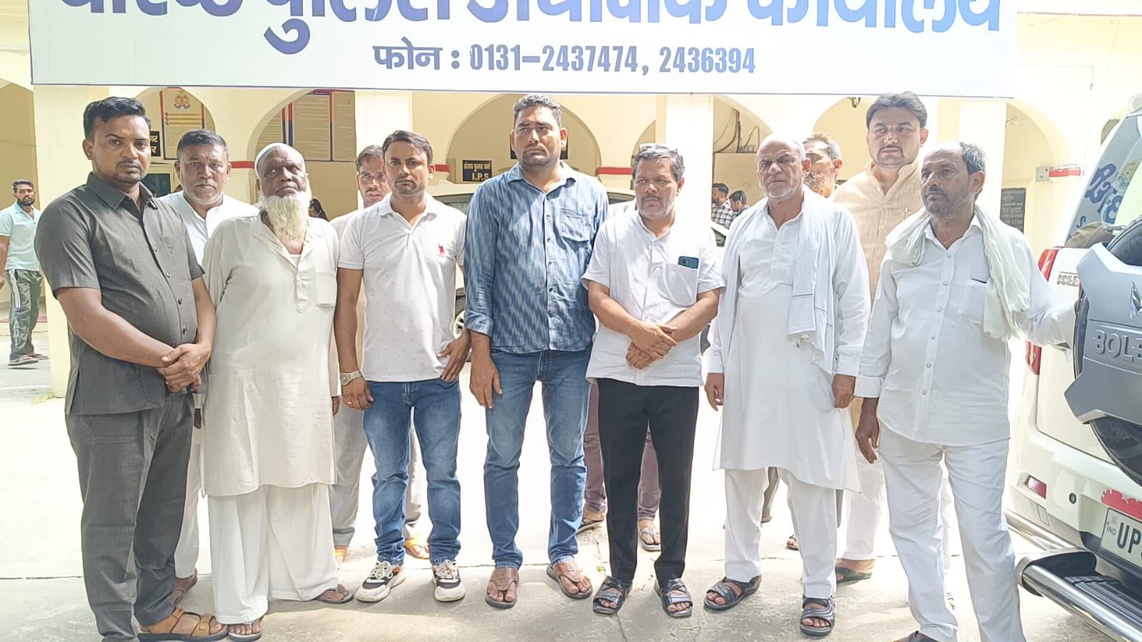 मुजफ्फरनगर में मीटर लगाने पहुंचे कर्मचारियों पर ग्रामीणों का फूटा गुस्सा,महिलाओं से बदसलूकी, एसपी से की शिकायत