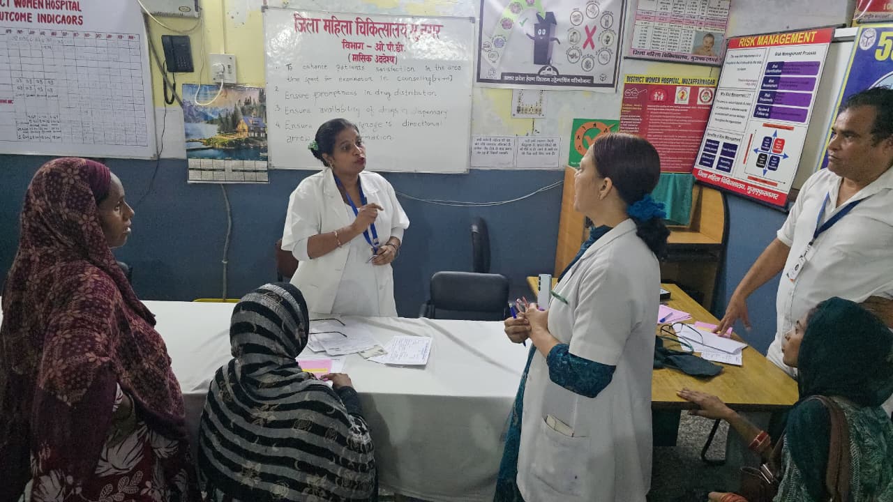 मुज़फ्फरनगर महिला अस्पताल में रिश्वत का खुलासा, स्टाफ नर्स ने मरीज के साथ की अभद्रता