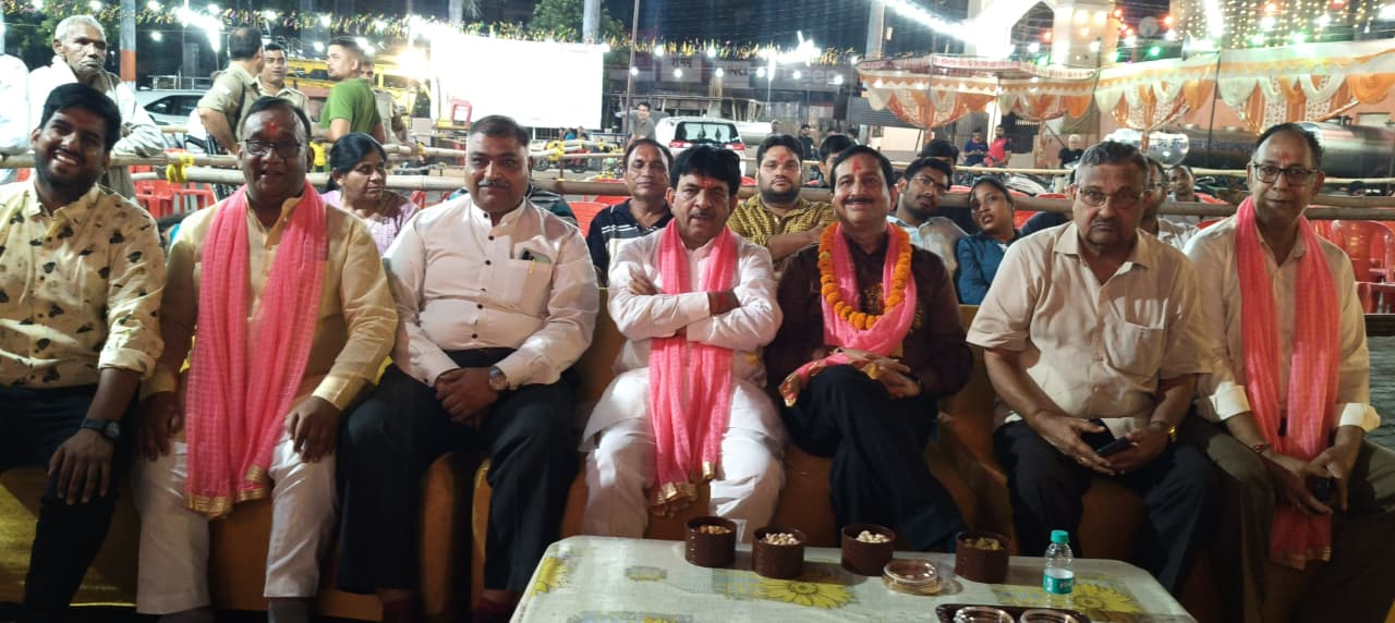 मुजफ्फरनगर: टाउन हॉल में 113वीं रामलीला महोत्सव का शुभारंभ, कपिल देव अग्रवाल और अनिल रॉयल रहे मौजूद