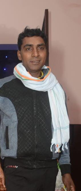 मुजफ्फरनगर में 4 लाख के लेन-देन में ठेकेदार से मारपीट, इलाज के दौरान मौत; परिजनों ने डीएम ऑफिस पर किया हंगामा