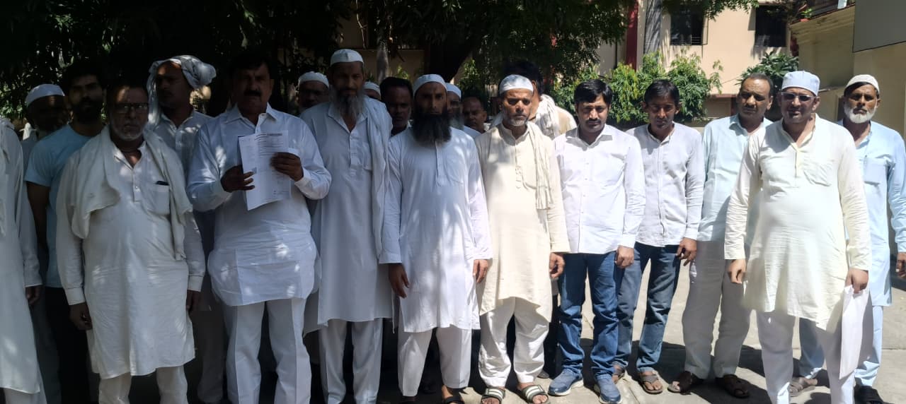 मुज़फ्फरनगर में जमीन विवाद में न्याय की गुहार: ग्रामीण पहुंचे एसएसपी ऑफिस, लगाए कब्जा कराने के आरोप