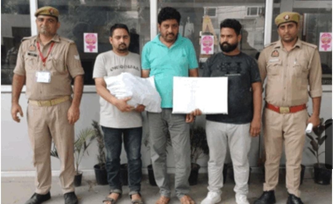 मुज़फ्फरनगर पुलिस का बड़ा खुलासा, खांसी सिरप के फर्जी रैपर बनाकर बेचा जा रहा था, खाड़ी देशों में सप्लाई की थी तैयारी